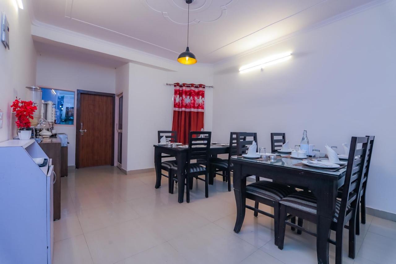Готель Navyug Residency Bhowali Екстер'єр фото